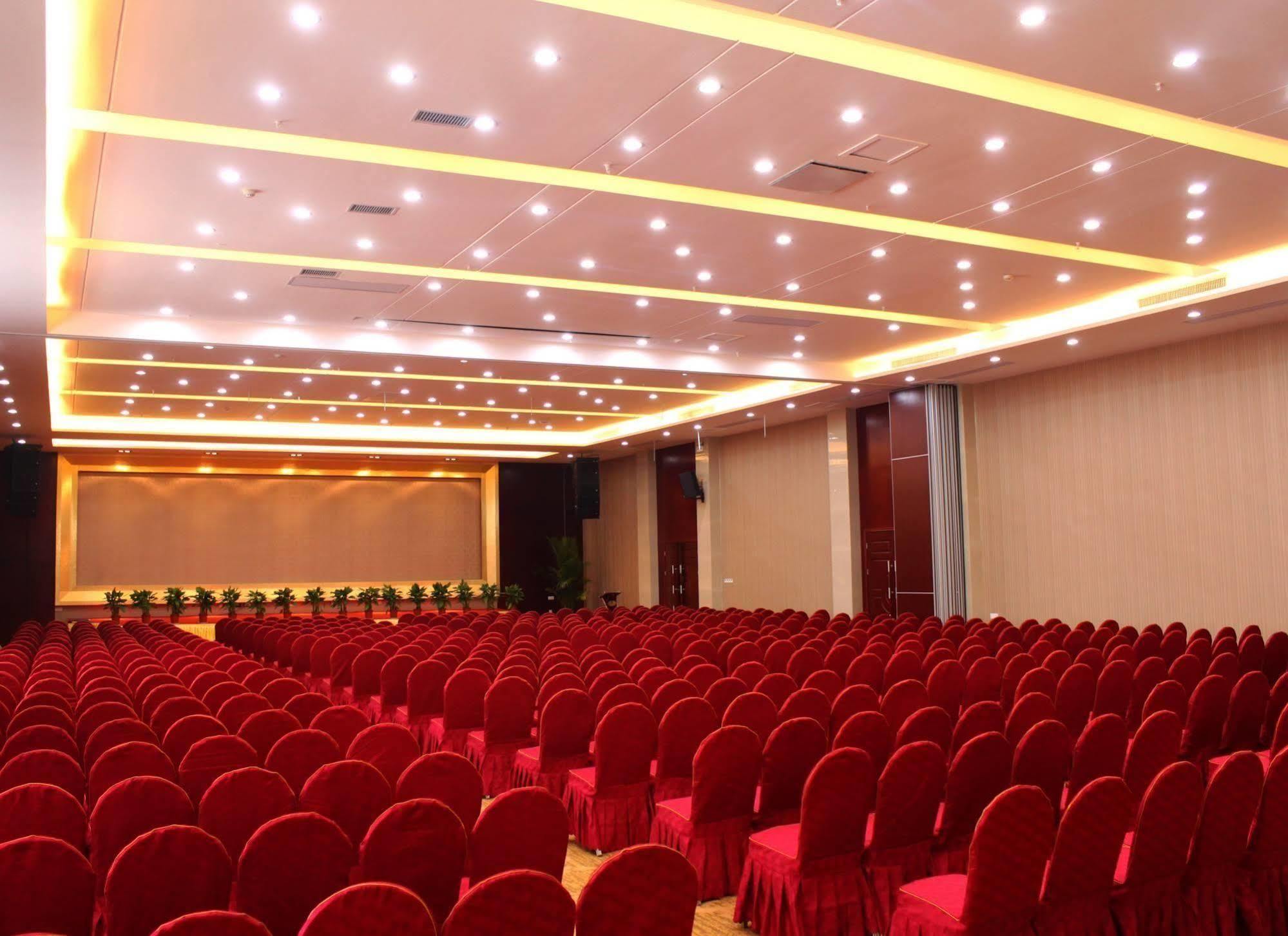 New Beacon Runfeng International Hotel Wuhan Zewnętrze zdjęcie