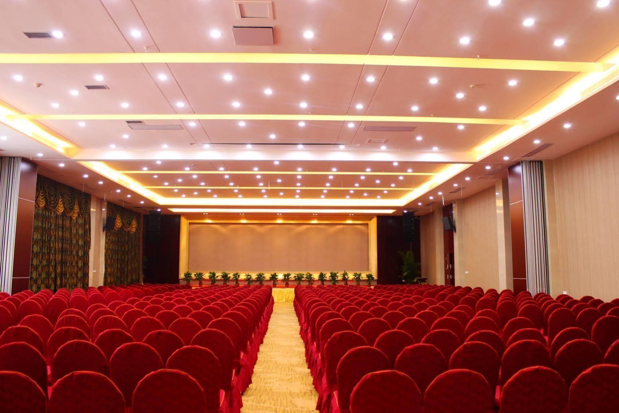 New Beacon Runfeng International Hotel Wuhan Zewnętrze zdjęcie