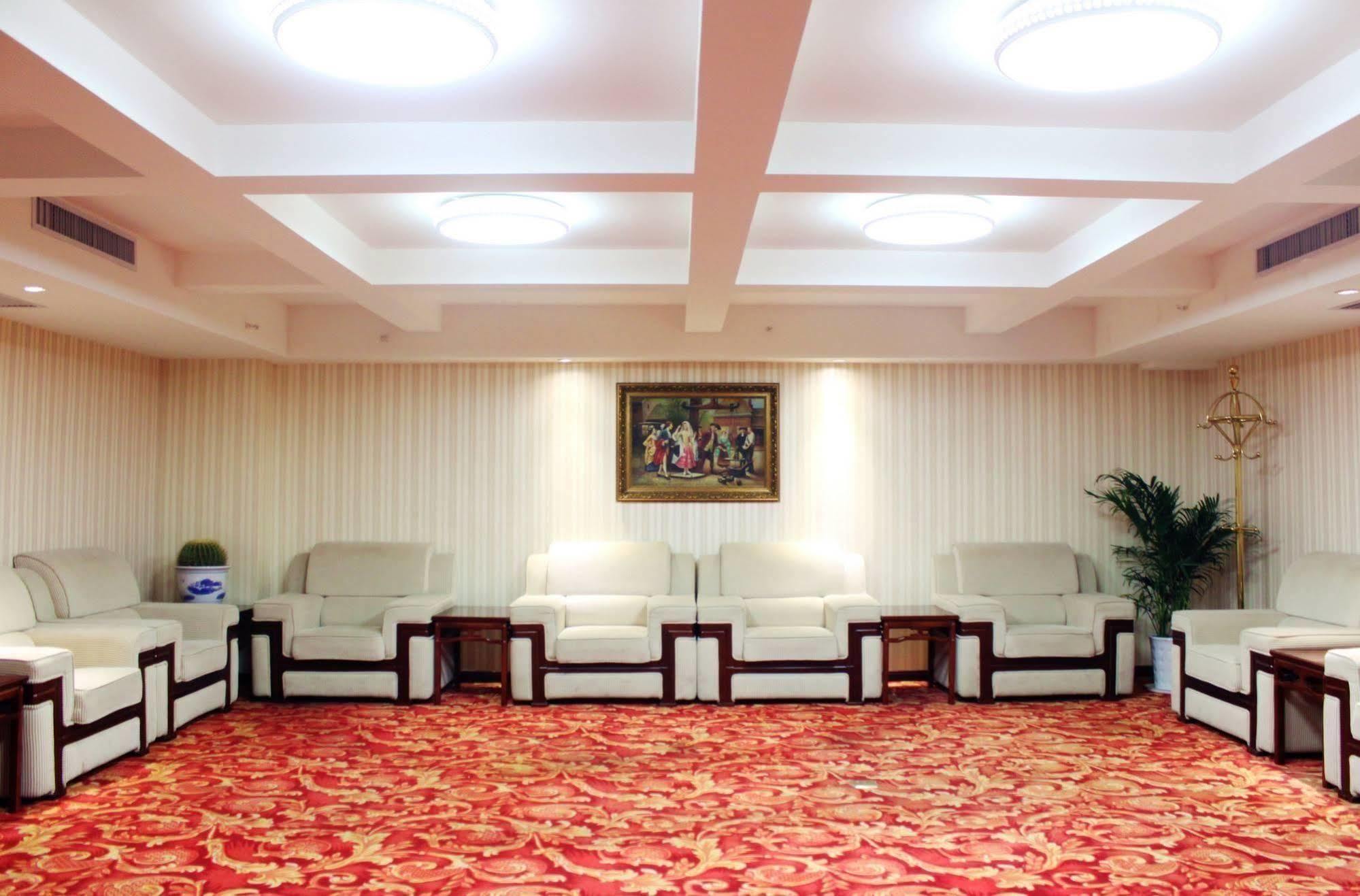 New Beacon Runfeng International Hotel Wuhan Zewnętrze zdjęcie