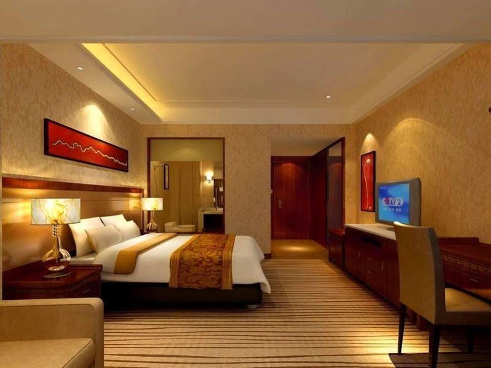 New Beacon Runfeng International Hotel Wuhan Zewnętrze zdjęcie