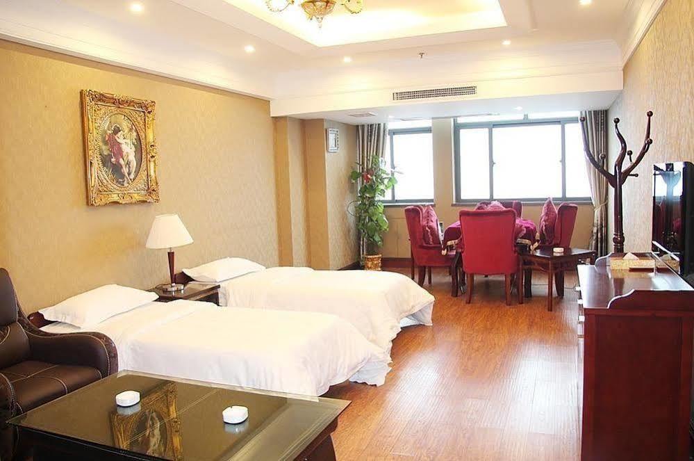 New Beacon Runfeng International Hotel Wuhan Zewnętrze zdjęcie